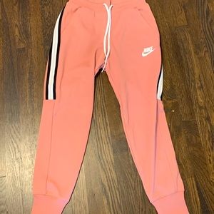 nike joggers